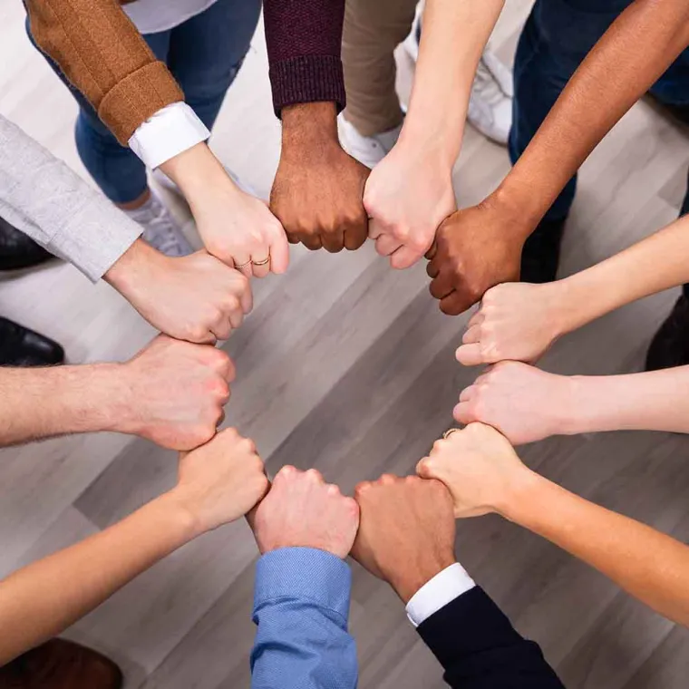 L'équipe s'agrandît HOSTNATION ! Nous recherchons toujours des talents !, Grenoble, HOSTNATION