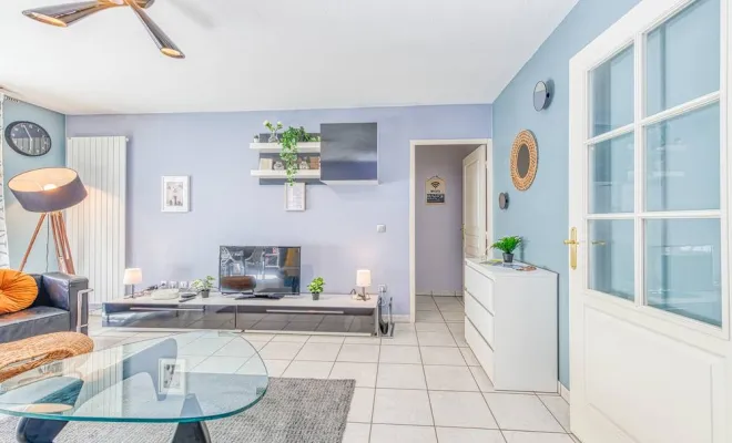 Appartement "Le LUX", Grenoble, HOSTNATION