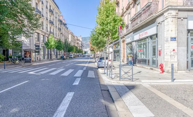 Appartement "Le Petit Parfait", Grenoble, HOSTNATION